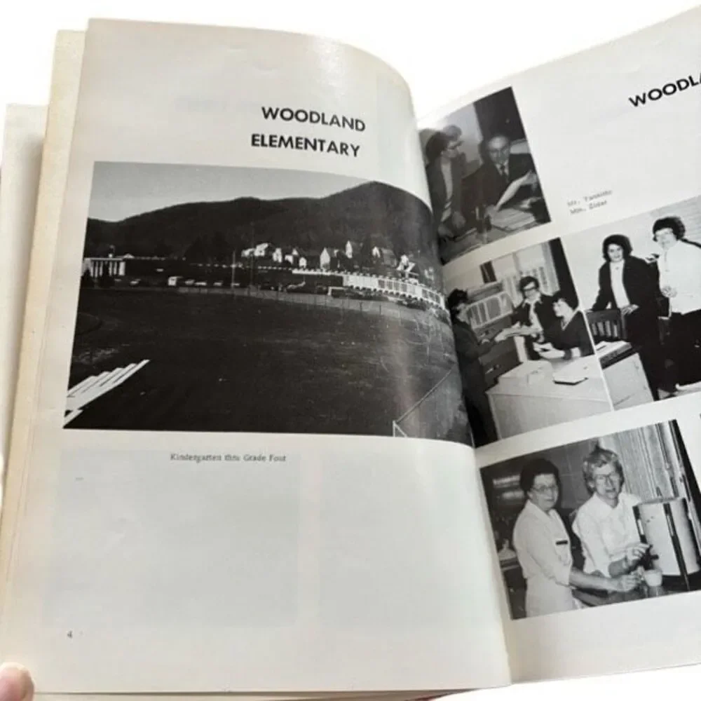Cambria County The Little Raiders 1977 Elementary School Yearbook